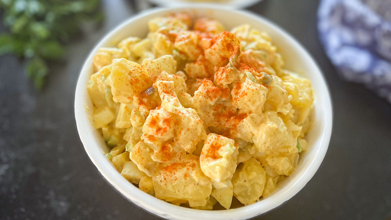 amish-style potato salad