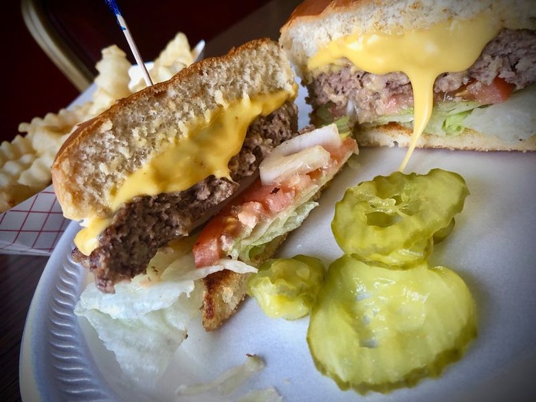 #59 Large Cheeseburger, Monk's Place (Virginia Beach, Virginia)